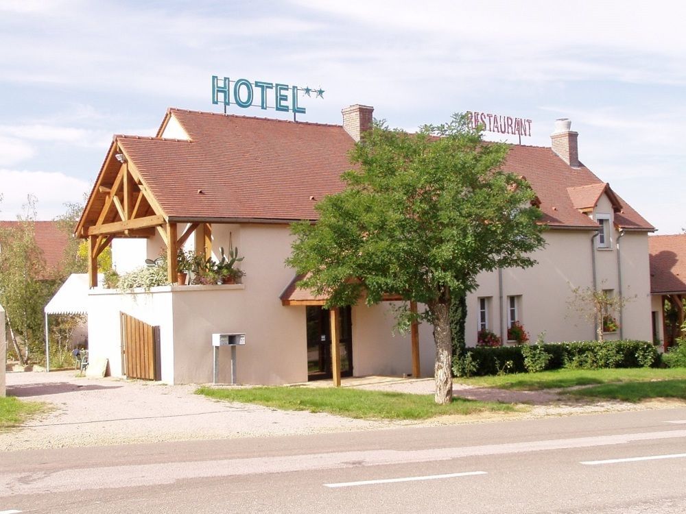 Logis Hotel "Ici M'Aime" Rouvray  Exterior photo
